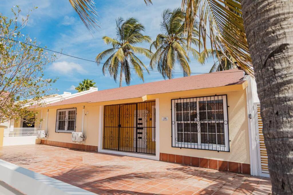 Blue Sky Residence Aruba Savaneta Eksteriør billede